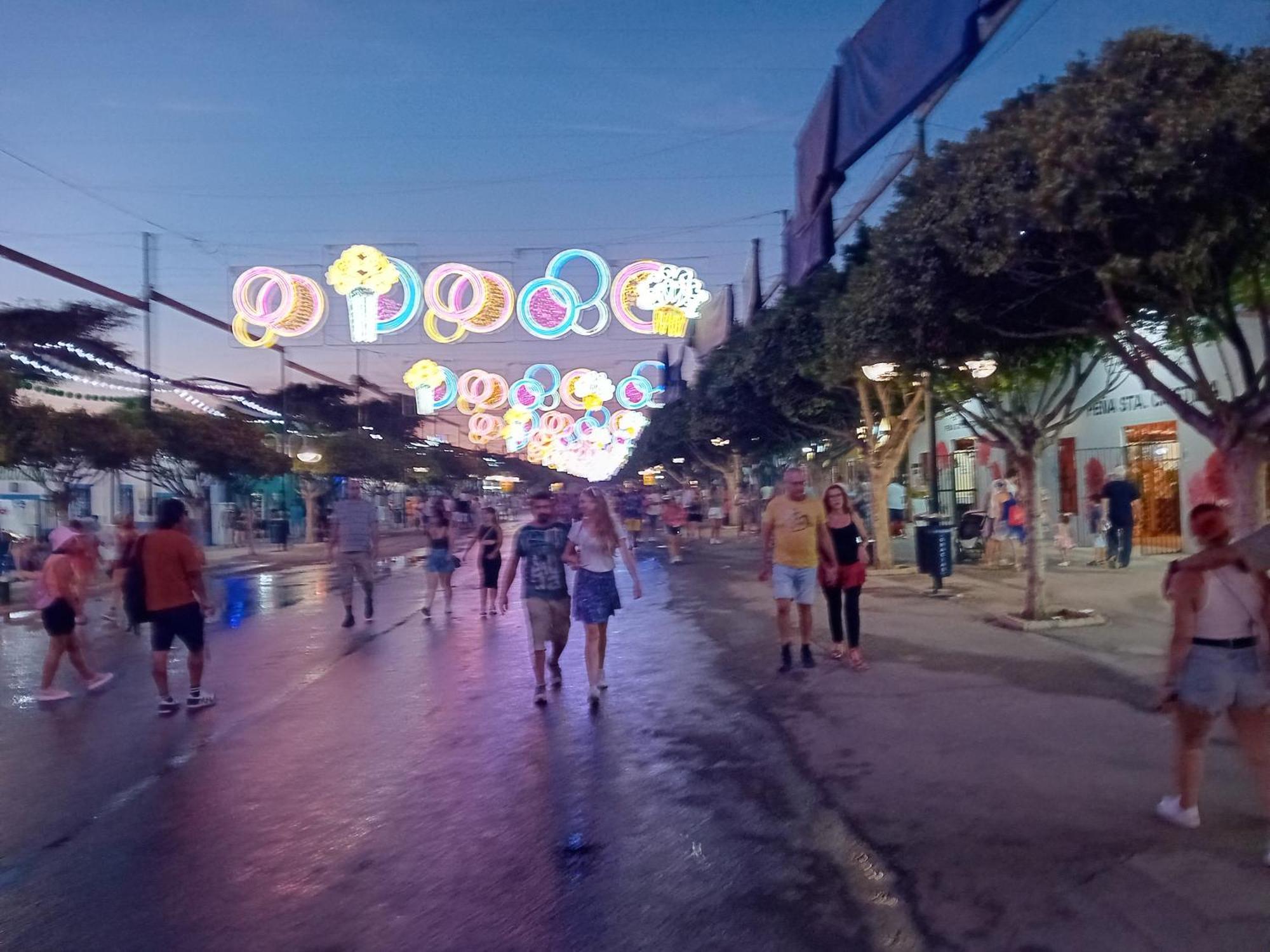 Apto A 5 Min A Pie De La Playa Málaga Esterno foto